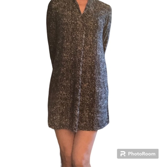 Mango Herringbone Shift Deep V Neck Dress with Asian collar - Picture 2 of 9